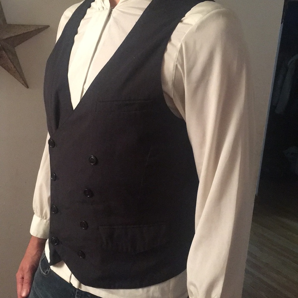 H&M Black Men’s Vest